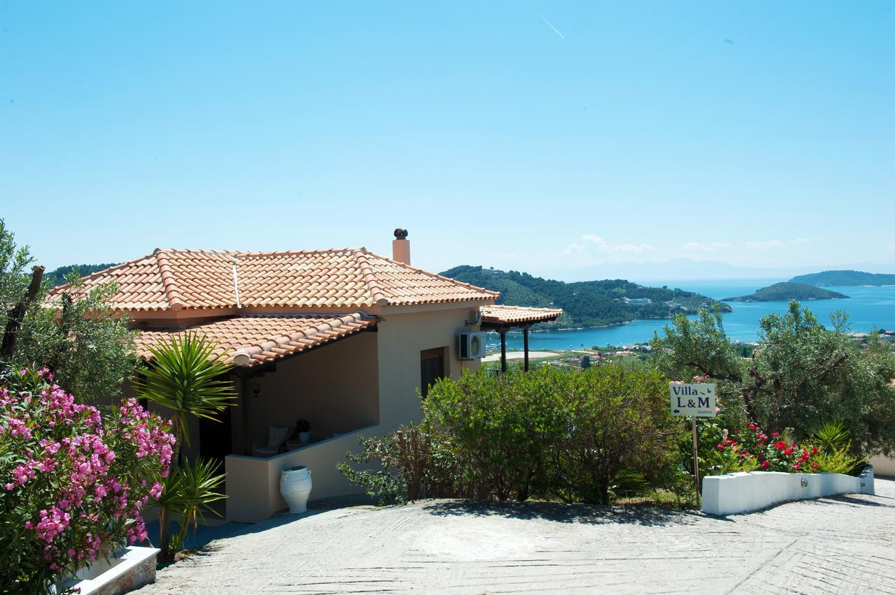 Apartments Villa L&M Skiathos Kalivia  Exterior photo